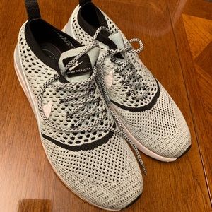 Light blue Nike air max thea ultra